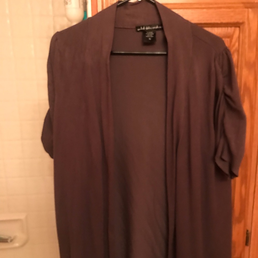 Dark Grey knit short sleeve sweater